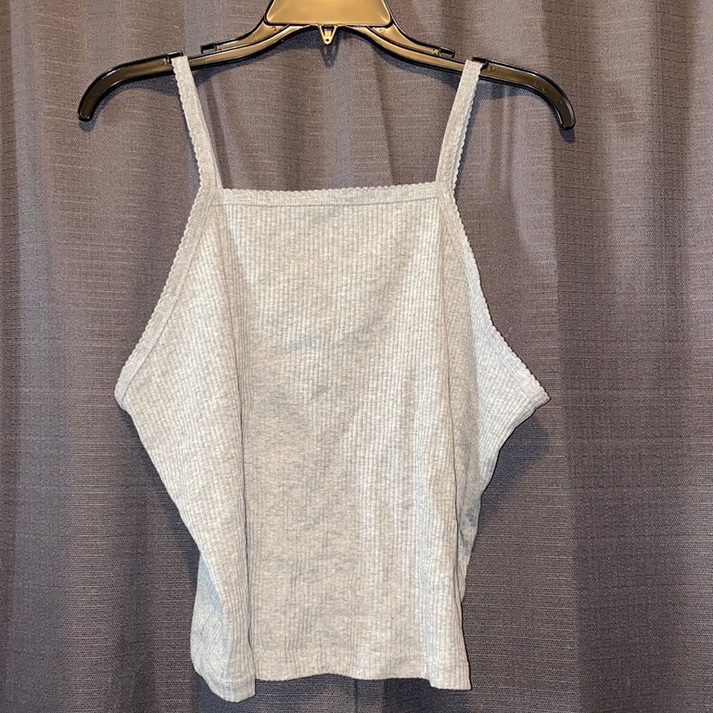 Cropped Tee